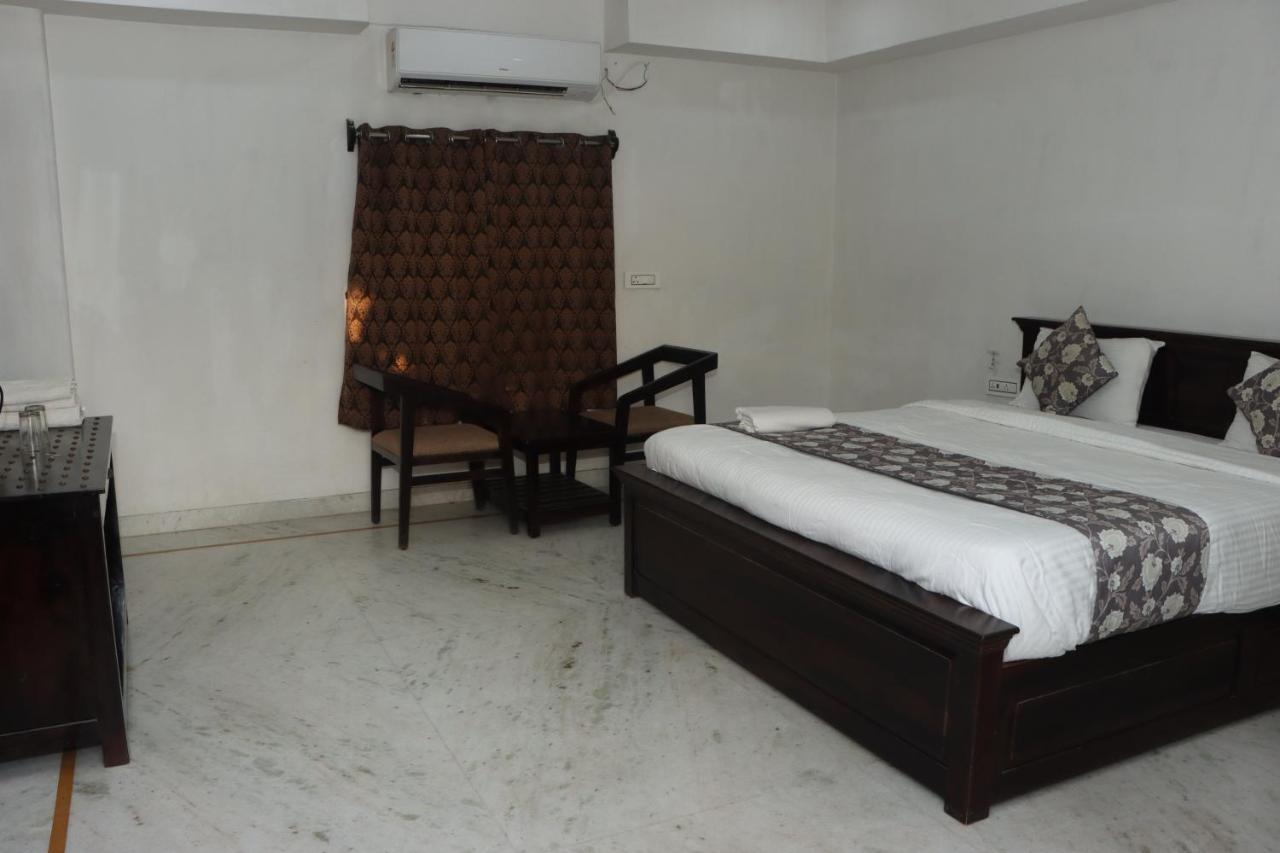 Hotel Marwar Palace Джайсалмер Экстерьер фото